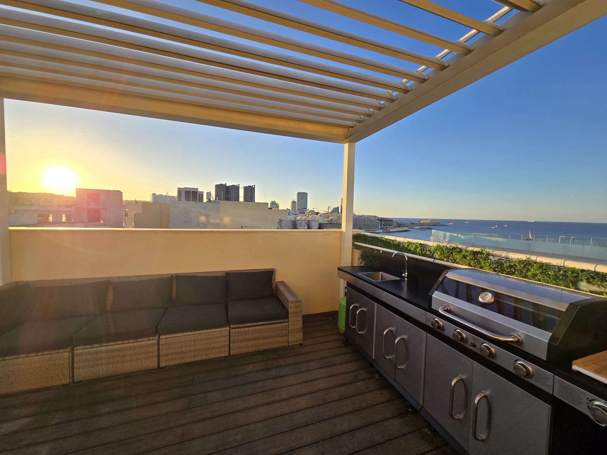 Penthouse Rooftop View
