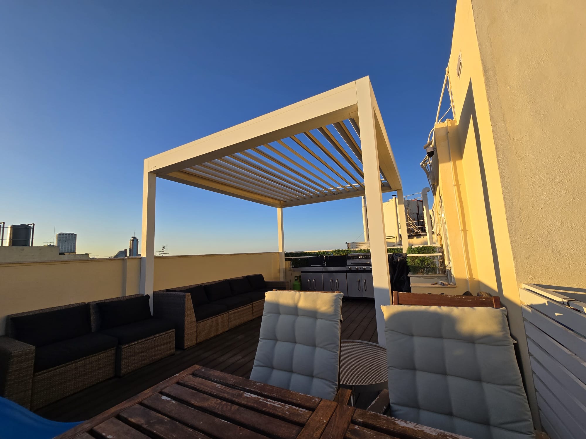 Rooftop4